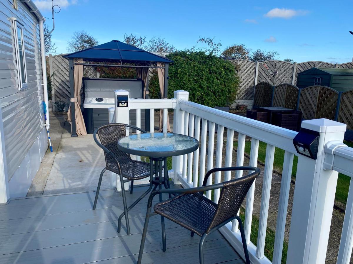 הוילה Hot Tub. Countryside. Coast. 5* Patrington Haven Leisure Park, East Yorkshire מראה חיצוני תמונה